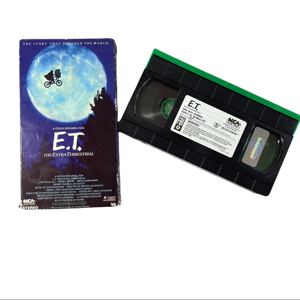 E.T. - The Extra Terrestrial VHS Tape Green & Black 1982 Rare Edition